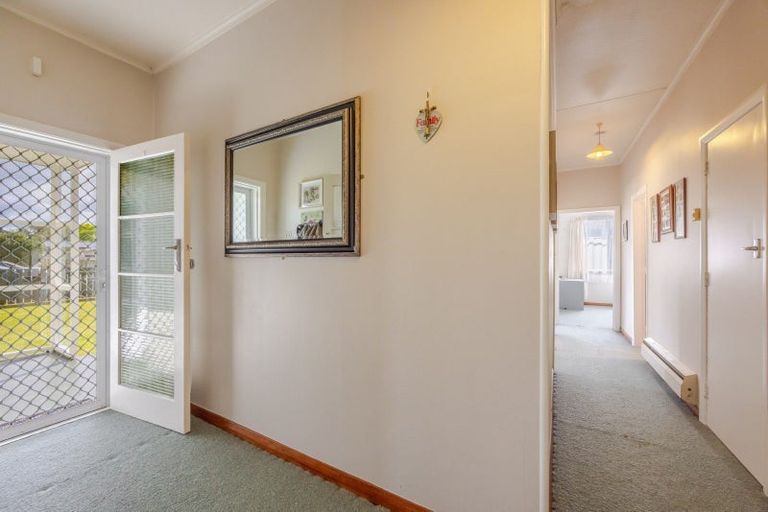 Photo of property in 39 Hospital Street, Dannevirke, 4930