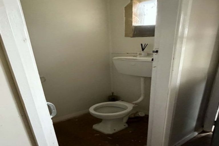 Photo of property in 55 Main Road, Clinton, 9534