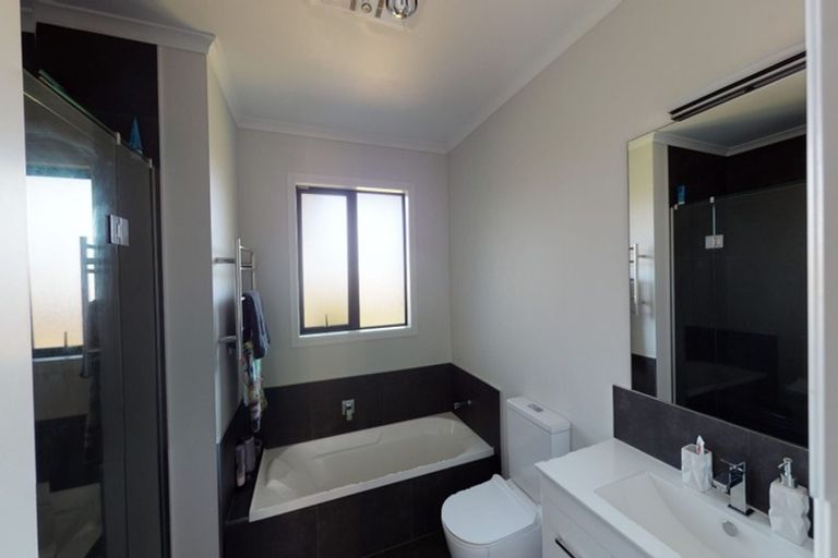 Photo of property in 4 Leicester Place, Springvale, Whanganui, 4501