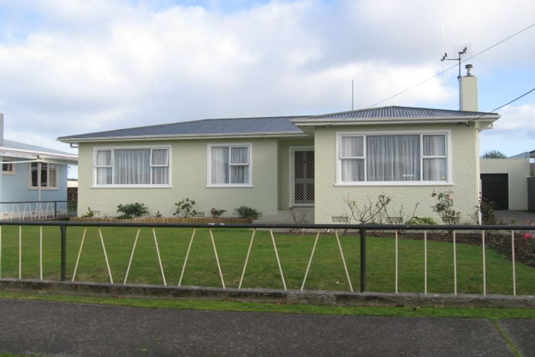 Photo of property in 12 Attlee Place, Feilding, 4702