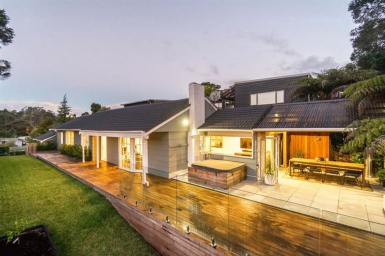 Photo of property in 116 Roseberry Avenue, Birkenhead, Auckland, 0626