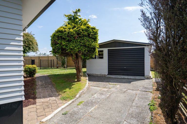 Photo of property in 2 Blairgowrie Place, Leamington, Cambridge, 3432