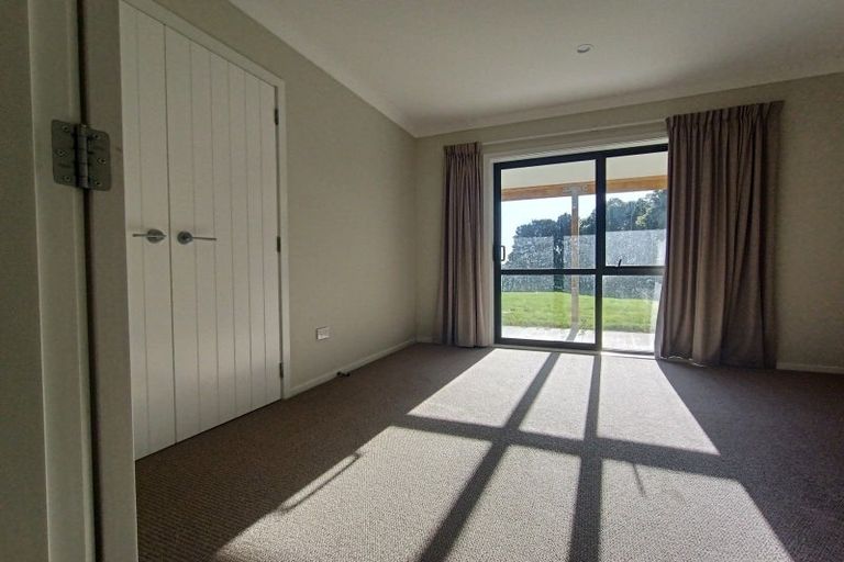 Photo of property in 281 North Manakau Road, Manakau, Levin, 5573