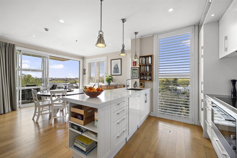 Photo of property in 302/54 Surrey Crescent, Grey Lynn, Auckland, 1021