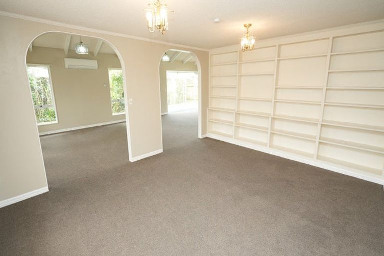 Photo of property in 122 Te Awe Awe Street, Hokowhitu, Palmerston North, 4410