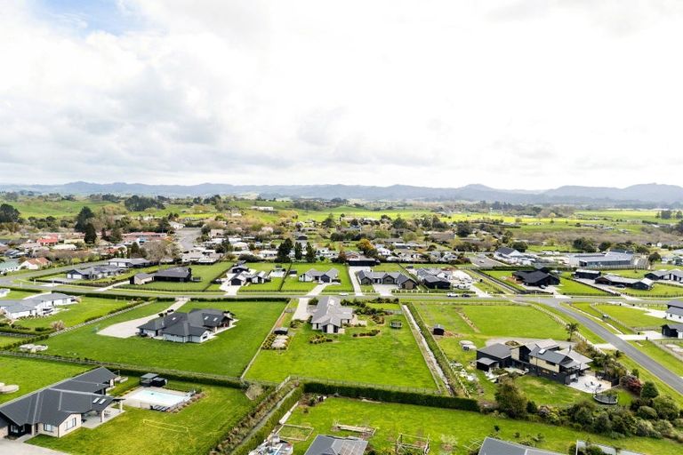 Photo of property in 14 Captain Stone Road, Te Kowhai, Hamilton, 3288