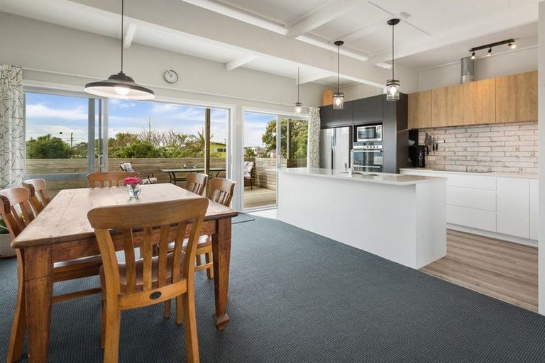 Photo of property in 15 Snell Crescent, Waihi Beach, 3611