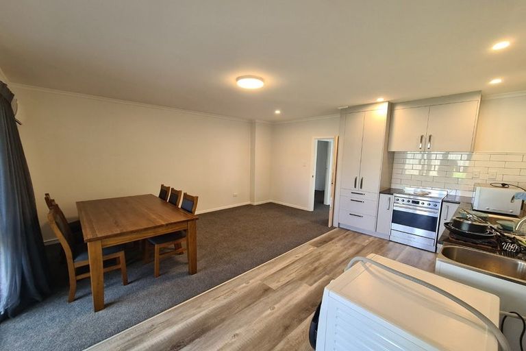 Photo of property in 6 Cutfield Street, Inglewood, 4330