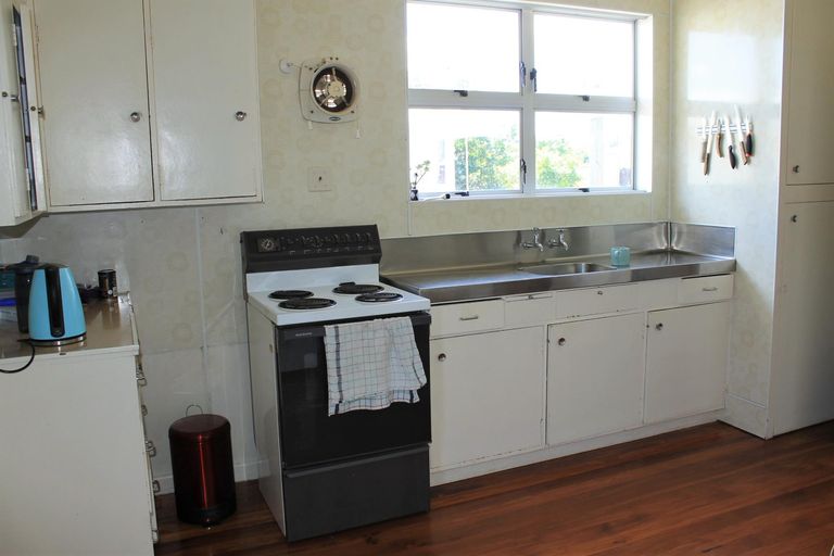 Photo of property in 31 Redmond Street, Elgin, Gisborne, 4010