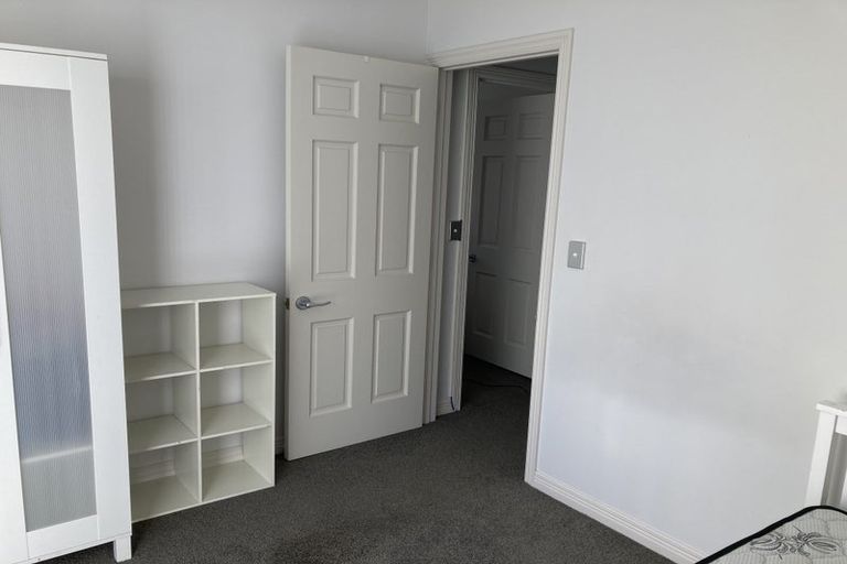 Photo of property in 8 Glenreagh Place, Torbay, Auckland, 0630