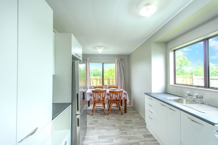 Photo of property in 81a Pohutukawa Drive, Owhata, Rotorua, 3010