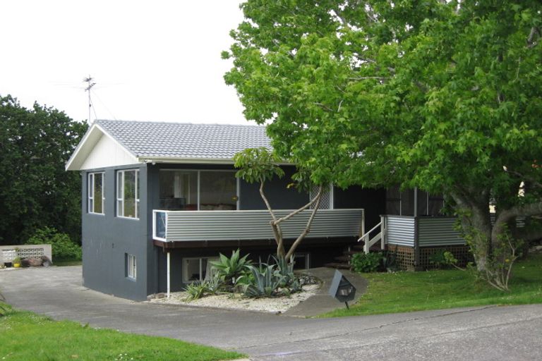 Photo of property in 4 Zealandia Road, Manly, Whangaparaoa, 0930