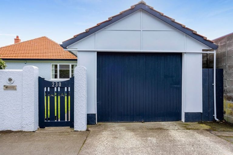 Photo of property in 230 South Road, Hawera, 4610