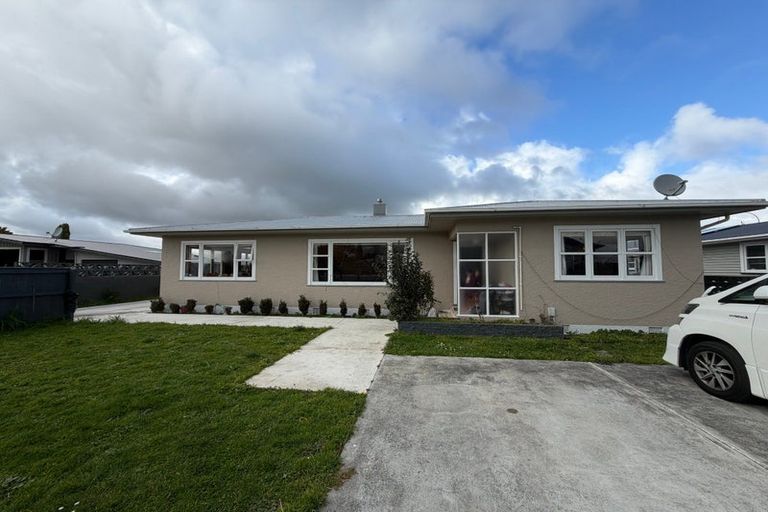 Photo of property in 4 Anzio Place, Awapuni, Palmerston North, 4412