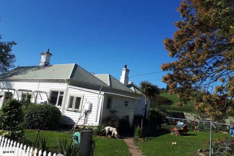 Photo of property in 16 Perth Street, Waikouaiti, 9510