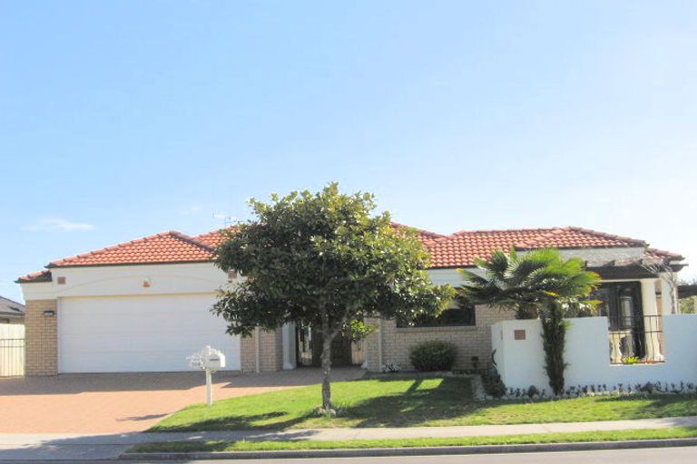 Photo of property in 104 Palm Beach Boulevard, Papamoa Beach, Papamoa, 3118