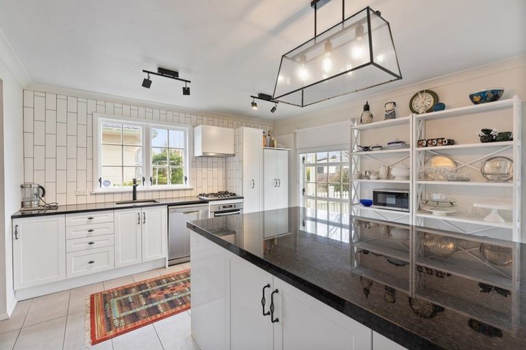 Photo of property in 34 Burn Street, Levin, 5510