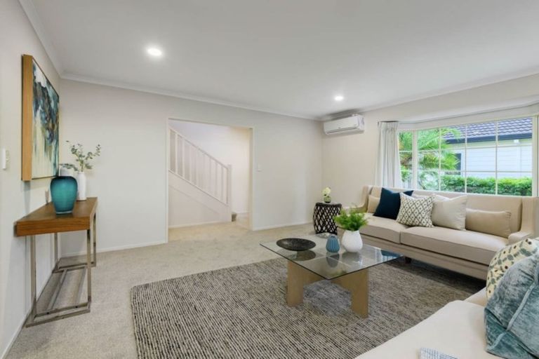 Photo of property in 5a Luana Way, Bucklands Beach, Auckland, 2014