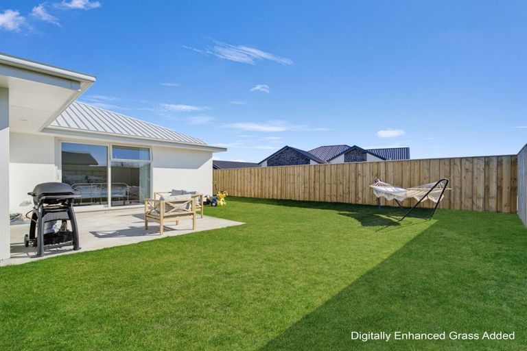 Photo of property in 37 Henshaw Street, Woodend, 7610