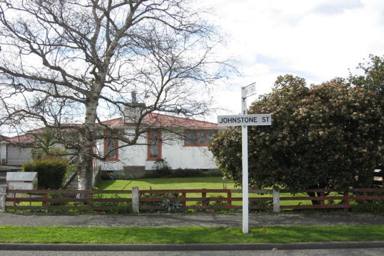 Photo of property in 15 Johnstone Street, Masterton, 5810