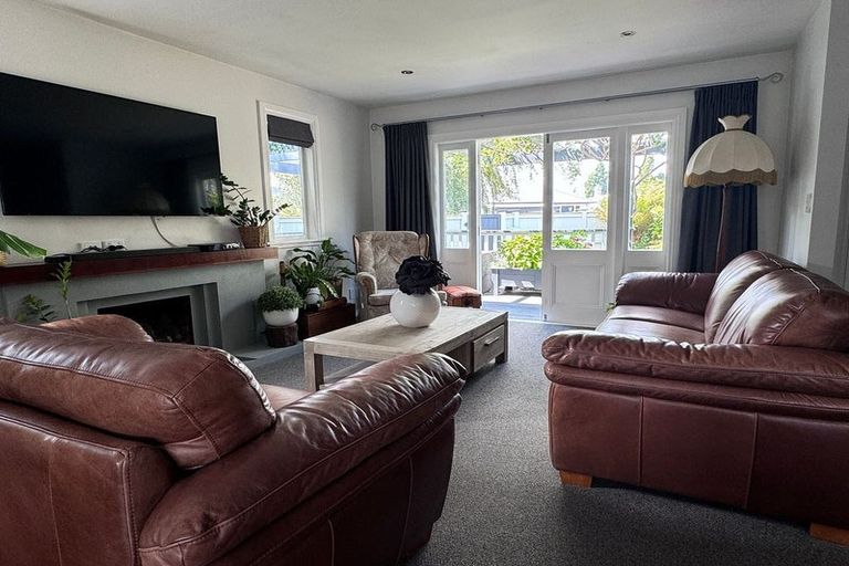 Photo of property in 37 Garden Road, Avalon, Lower Hutt, 5011