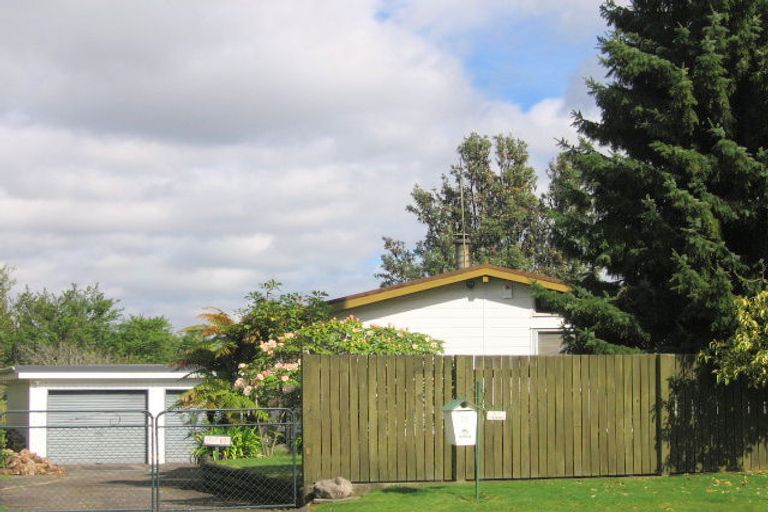 Photo of property in 21 Tumene Drive, Owhata, Rotorua, 3010