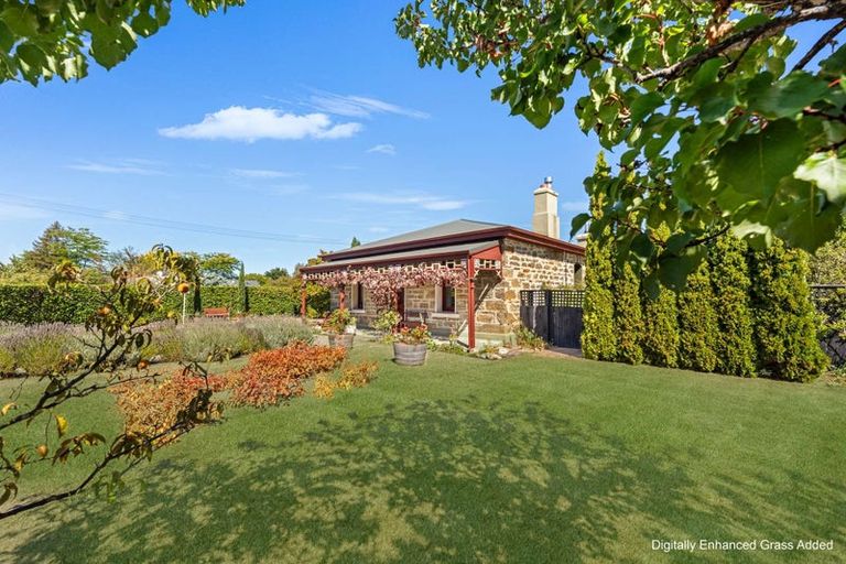 Photo of property in 9 Blyth Street, Clyde, 9330