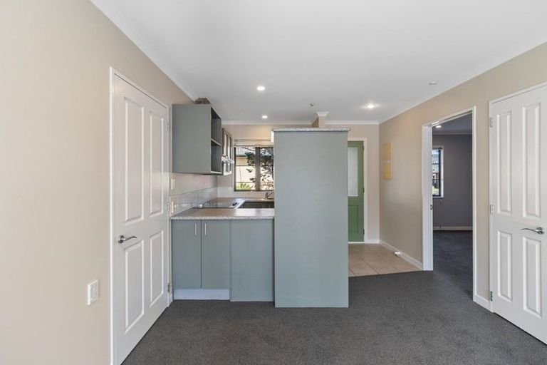 Photo of property in St Claire Village, 160/172 Mcleod Road, Te Atatu South, Auckland, 0610