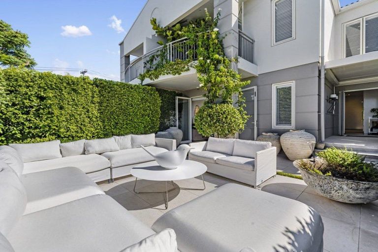 Photo of property in 3 Joseph Banks Terrace, Remuera, Auckland, 1050