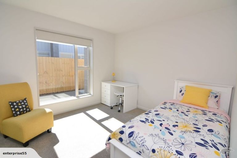 Photo of property in 8 Ardnave Lane, Broomfield, Christchurch, 8042