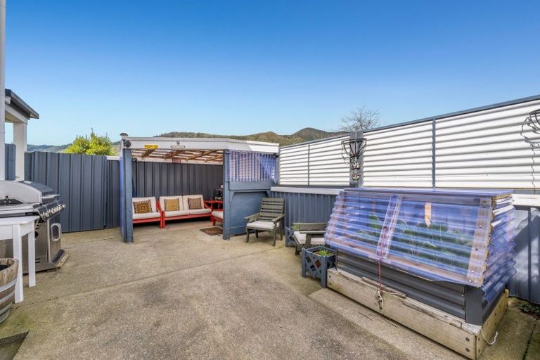 Photo of property in 26 Ranui Street, Waikawa, Picton, 7220