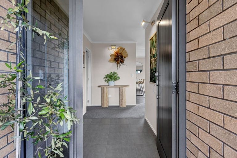 Photo of property in 4 James Drive, Bell Block, New Plymouth, 4312