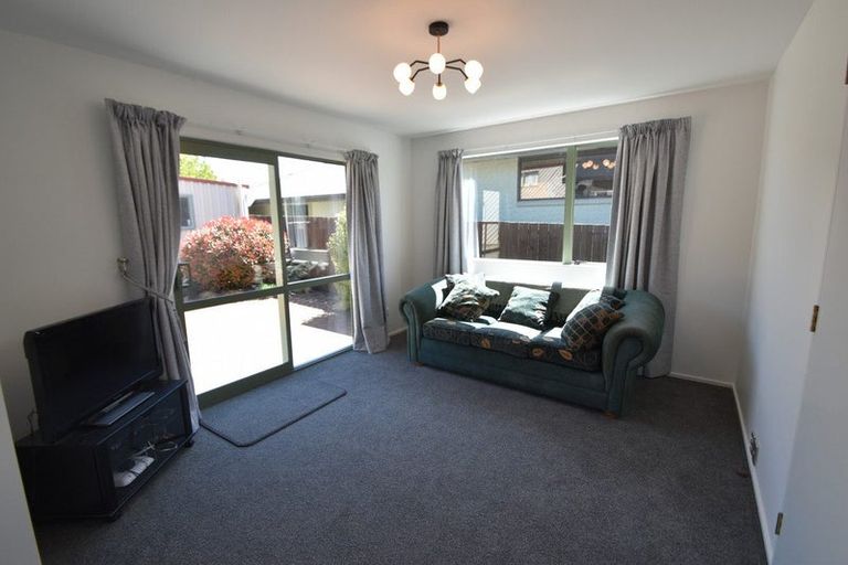 Photo of property in 12 Ahuriri Drive, Omarama, 9412