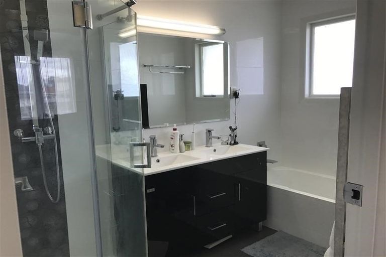 Photo of property in 10 Carbine Lane, Waiuku, 2123