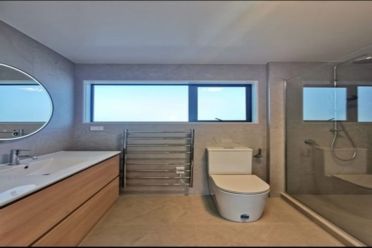 Photo of property in 64 Parkwood Avenue, Westgate, Auckland, 0614