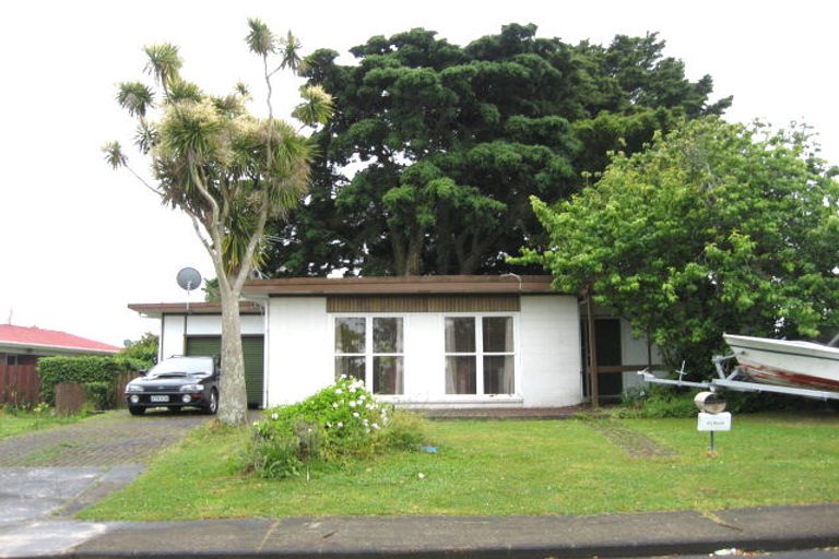 Photo of property in 52 Chichester Drive, Rosehill, Papakura, 2113