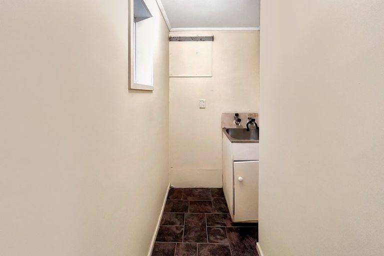 Photo of property in 33 Huia Street, Waikiwi, Invercargill, 9810