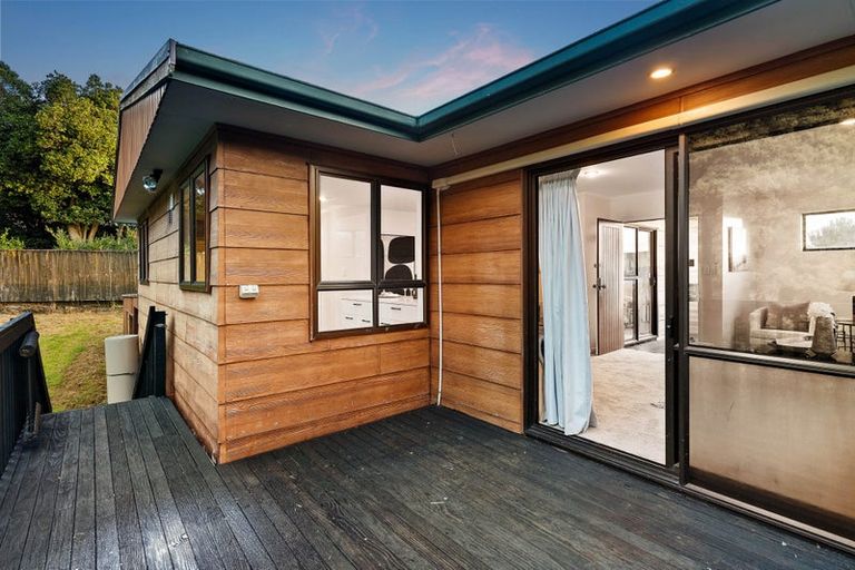 Photo of property in 5 Grevillea Court, Totara Heights, Auckland, 2105