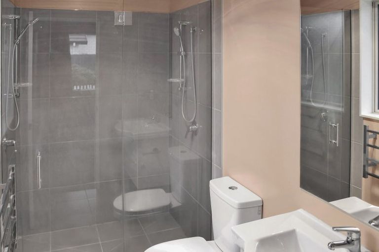 Photo of property in 5 Taggart Place, Sockburn, Christchurch, 8042