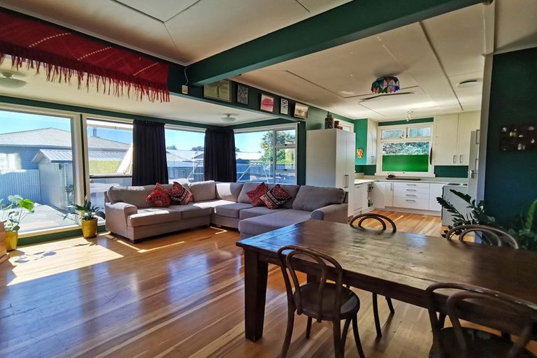 Photo of property in 118 Thackeray Street, Napier South, Napier, 4110