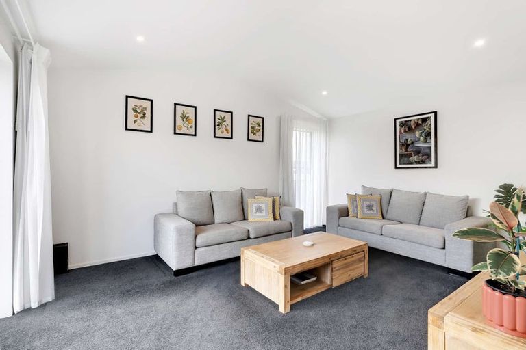 Photo of property in 117 Shillingford Boulevard, Rolleston, 7615