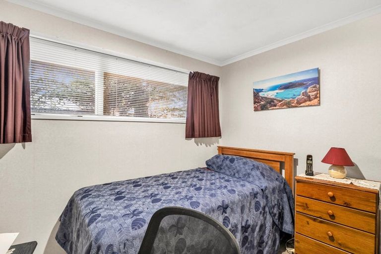 Photo of property in 18 Tisch Place, Belfast, Christchurch, 8051