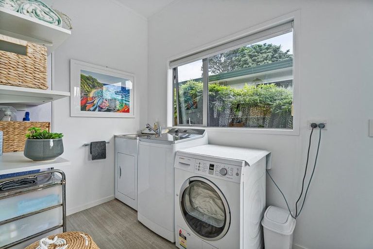 Photo of property in 36 Oyster Drive, Cooks Beach, Whitianga, 3591