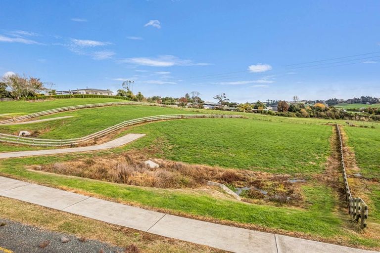 Photo of property in 8 Frost Rise, Hunua, 2583