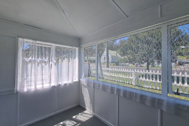 Photo of property in 1381 Rings Road, Coromandel, 3506