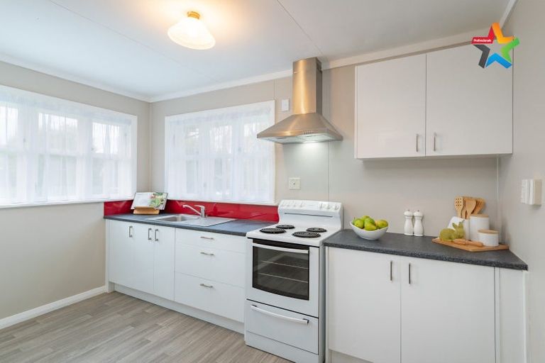 Photo of property in 1/21 Totara Street, Trentham, Upper Hutt, 5018