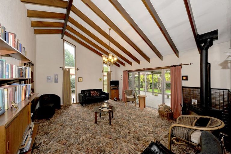 Photo of property in 10 Glamis Place, Cashmere, Christchurch, 8022