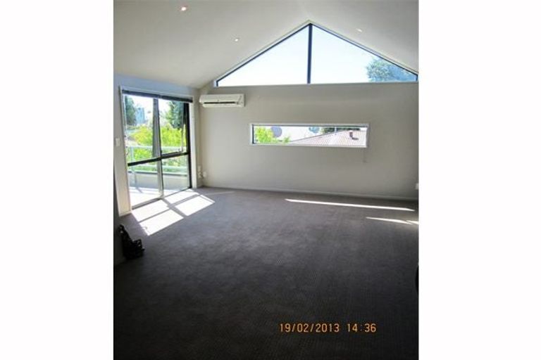 Photo of property in 4/450 Barbadoes Street, Edgeware, Christchurch, 8013