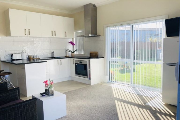Photo of property in 29 Loloma Drive, Half Moon Bay, Auckland, 2012
