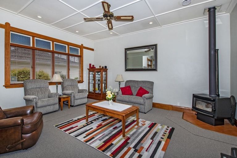 Photo of property in 35 Mains Avenue, Kensington, Whangarei, 0112